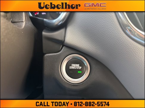 Certified 2023 Chevrolet Equinox LT w/ Driver Convenience Package image 23