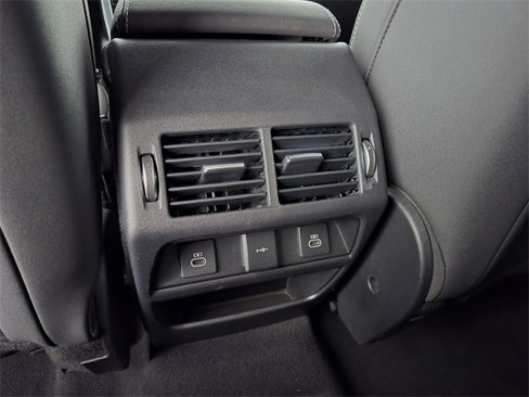 Used 2022 Land Rover Discovery Sport S R-Dynamic image 13