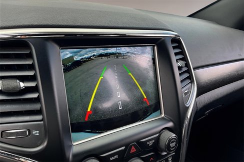 Used 2018 Jeep Grand Cherokee Laredo image 22