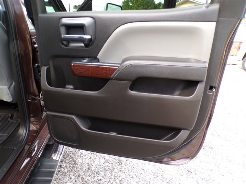 Used 2016 GMC Sierra 2500 SLT w/ Duramax Plus Package image 29