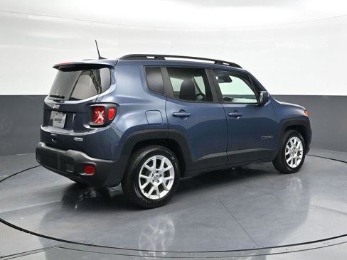 Used 2020 Jeep Renegade Latitude image 4