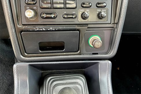 Used 1994 Geo Tracker 2WD 2-Door image 13