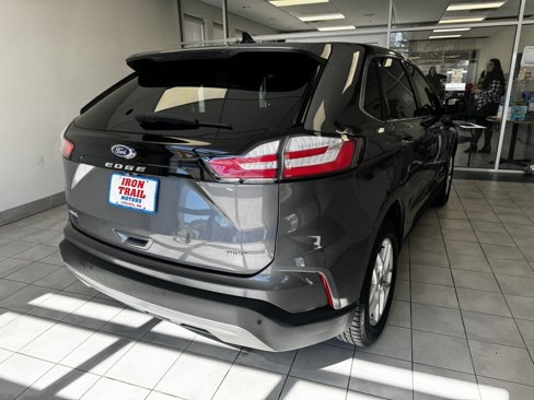 Used 2021 Ford Edge SEL image 28