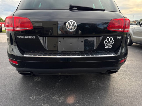 Used 2014 Volkswagen Touareg VR6 image 24
