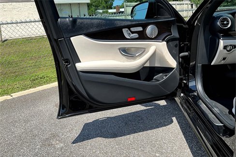 Certified 2022 Mercedes-Benz E 350 Sedan image 20