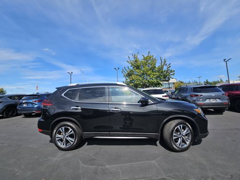 Used 2019 Nissan Rogue S image 5
