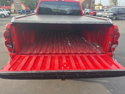 Used 2006 Chevrolet Silverado 1500 LT w/ Light Duty Power Package image 6