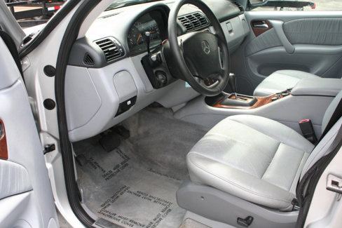 Used 2000 Mercedes-Benz ML 320 4MATIC image 10