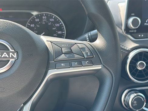 New 2025 Nissan Sentra SV image 18