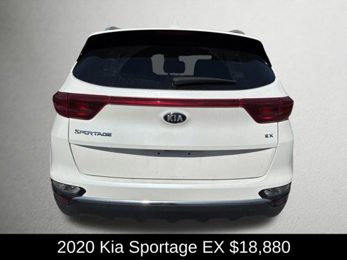 Used 2020 Kia Sportage EX image 4