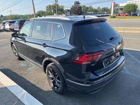 Used 2022 Volkswagen Tiguan SE image 5