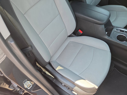 Used 2020 Chevrolet Equinox Premier image 16