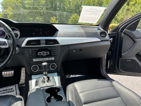 Used 2012 Mercedes-Benz C 250 Coupe image 27