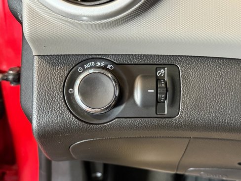 Used 2020 Chevrolet Sonic LT image 16