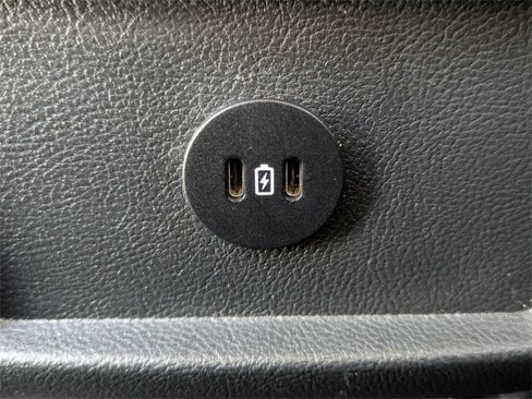 Used 2023 Ford Edge SEL image 25