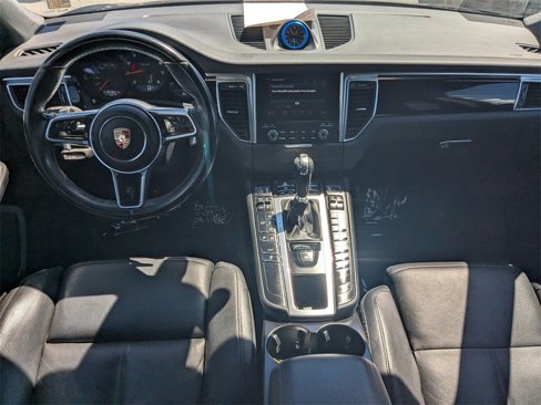 Used 2017 Porsche Macan image 12