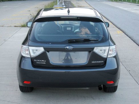 Used 2011 Subaru Impreza 2.5i Premium image 14