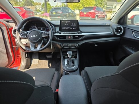 Used 2022 Kia Forte LXS image 20