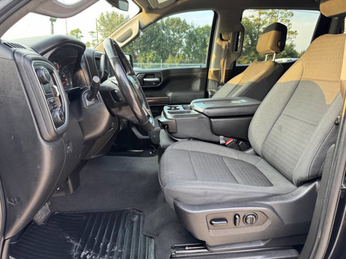Used 2021 Chevrolet Silverado 1500 LT w/ LPO, Dark Essentials Package image 21