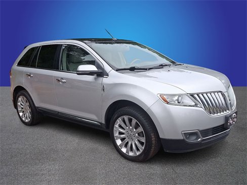 Used 2013 Lincoln MKX AWD image 3