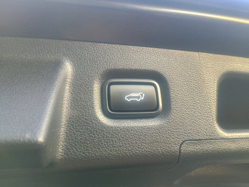 Used 2023 Hyundai Santa Fe Limited image 13