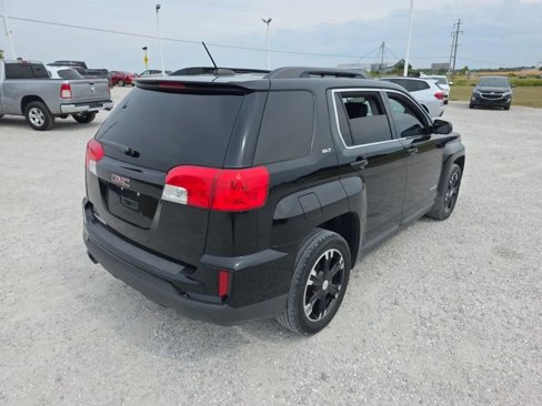 Used 2017 GMC Terrain SLT w/ Open Road Package image 3