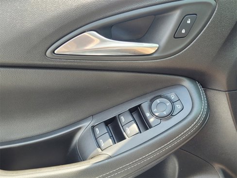 Used 2024 Buick Encore GX Sport Touring image 28