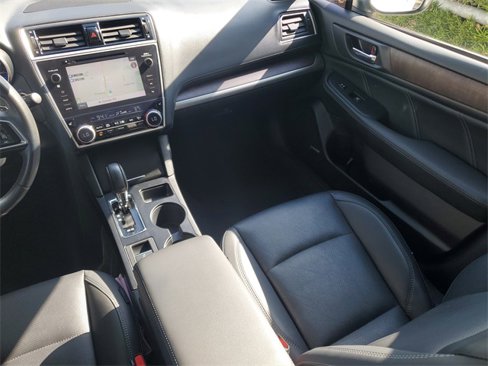 Used 2019 Subaru Outback 2.5i Limited image 17