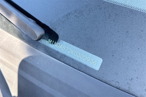 Used 2019 MAZDA MX-5 Miata Sport image 10