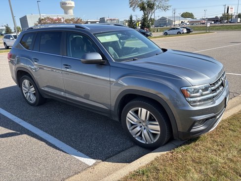 Used 2019 Volkswagen Atlas SE image 3