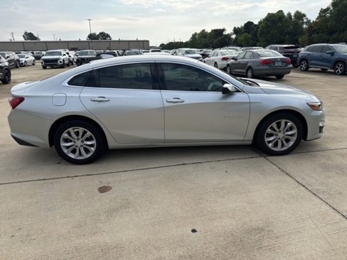 Used 2020 Chevrolet Malibu LT image 4