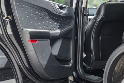 Used 2020 Ford Escape SEL image 38