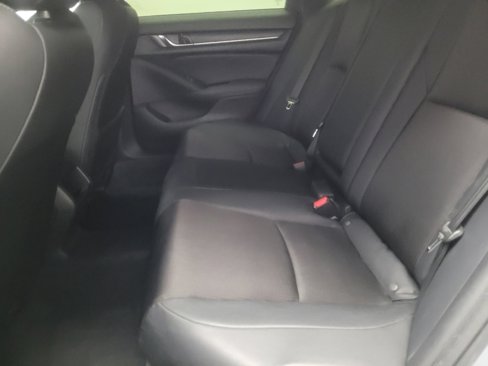 Used 2020 Honda Accord Sport image 18