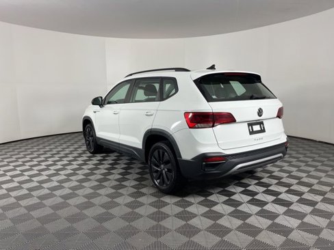 Used 2022 Volkswagen Taos S image 7