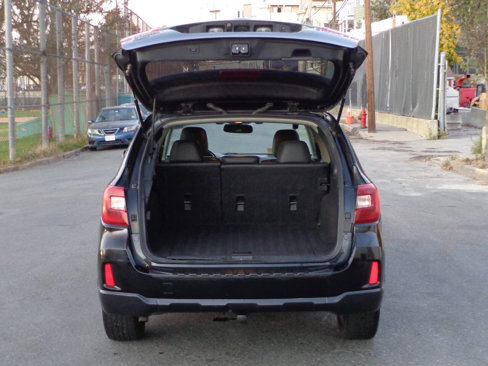 Used 2015 Subaru Outback 2.5i Limited image 9