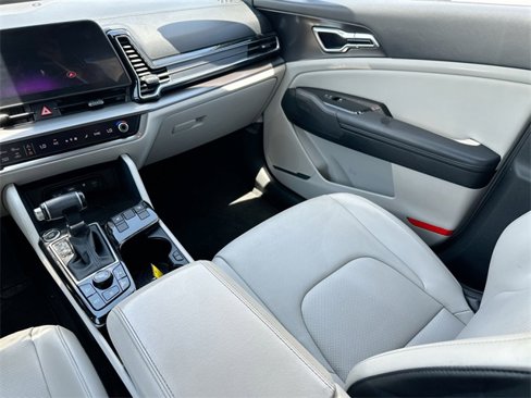 Certified 2023 Kia Sportage EX image 13