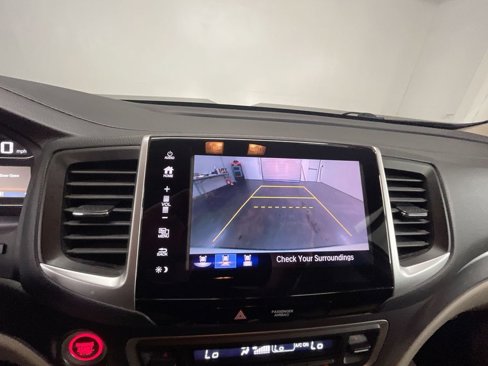 Used 2018 Honda Pilot EX image 14