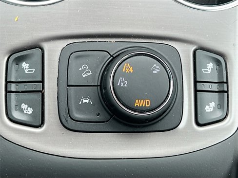 Used 2023 GMC Terrain AT4 image 21