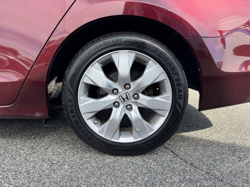 Used 2010 Honda Accord EX-L image 6