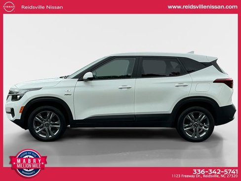 Used 2021 Kia Seltos LX image 3