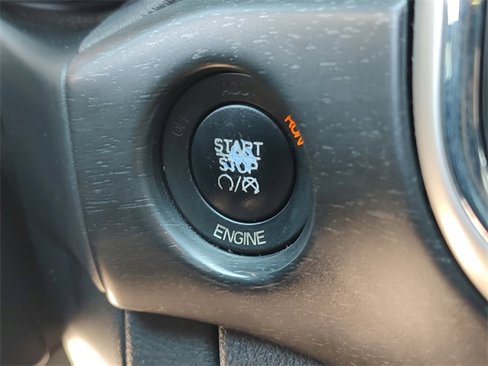 Used 2015 Jeep Grand Cherokee Altitude image 22