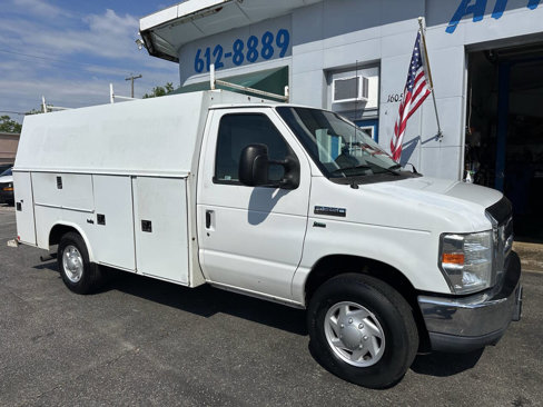 Used 2013 Ford E-350 and Econoline 350 Super Duty w/ PWR Locks & Windows Group image 3