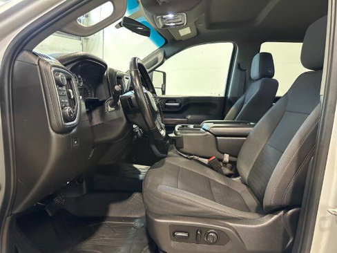 Used 2021 Chevrolet Silverado 2500 LT image 19