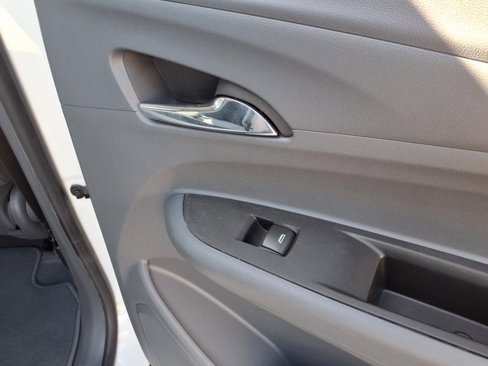 Used 2021 Chevrolet Bolt LT image 26