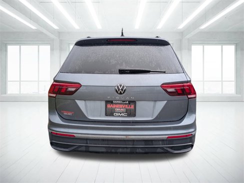 Used 2024 Volkswagen Tiguan S image 4