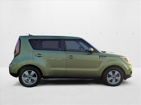 Used 2018 Kia Soul image 4