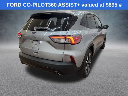 Used 2021 Ford Escape SE w/ SE Sport Appearance Package image 4