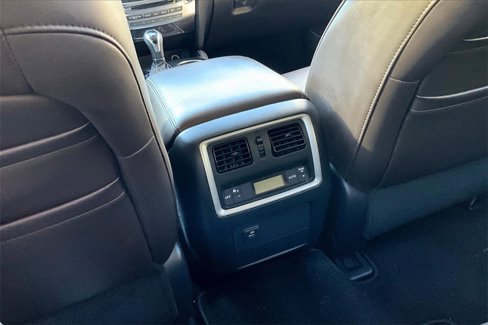 Used 2019 INFINITI QX60 Luxe w/ Essential Package image 10