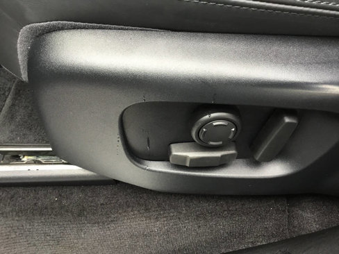Used 2020 Land Rover Range Rover Sport HSE image 35