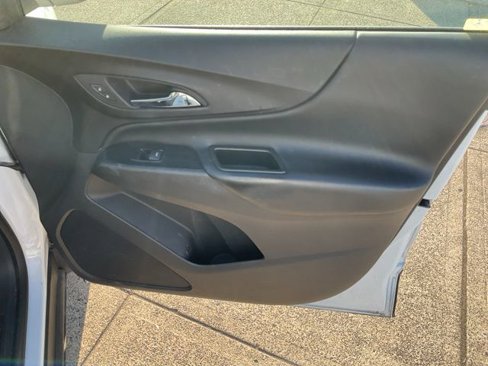 Used 2019 Chevrolet Equinox LT image 26